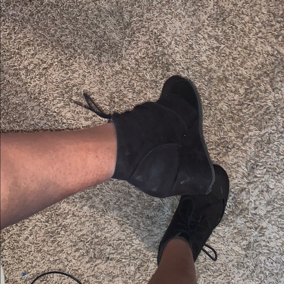 Booties 💕 - Picture 3 of 6